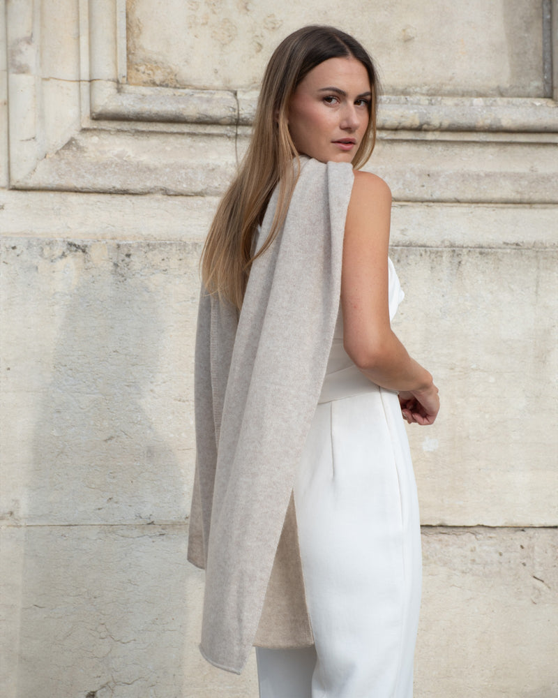Lightweight cashmere scarf parent