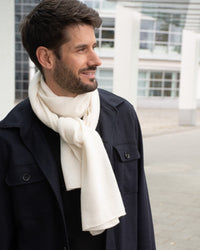 Lightweight cashmere scarf parent