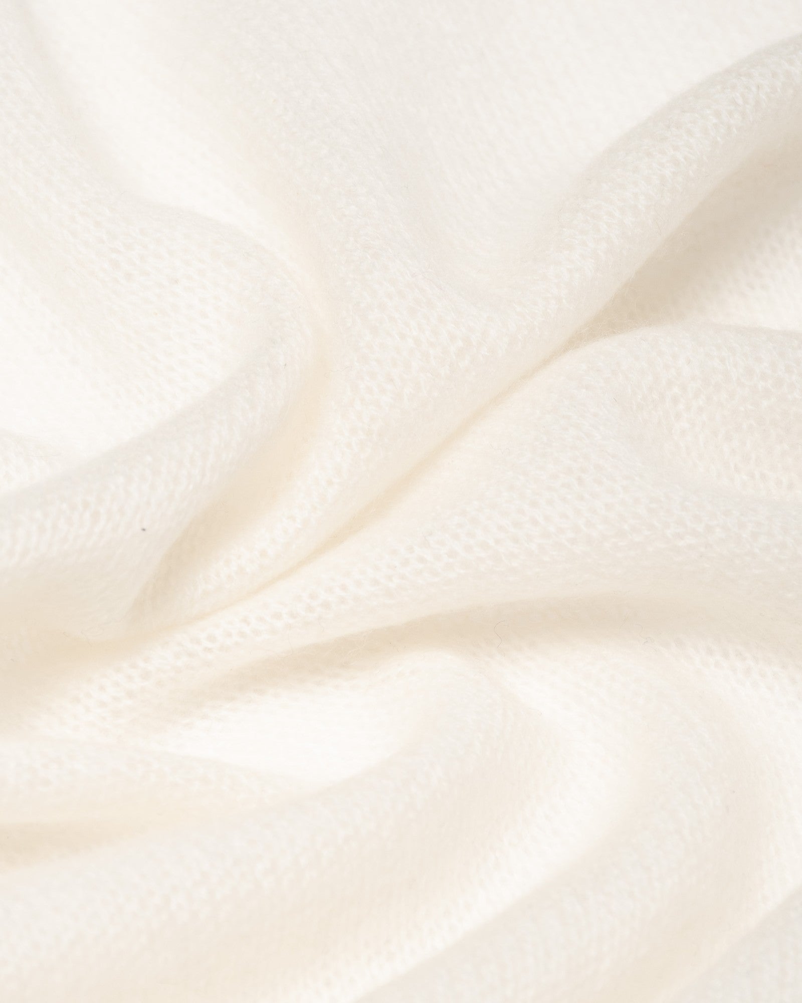 Lightweight cashmere scarf parent