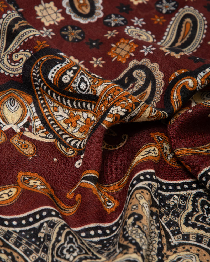Large fashion scarf Cashmere Feeling 130x130cm Paisley