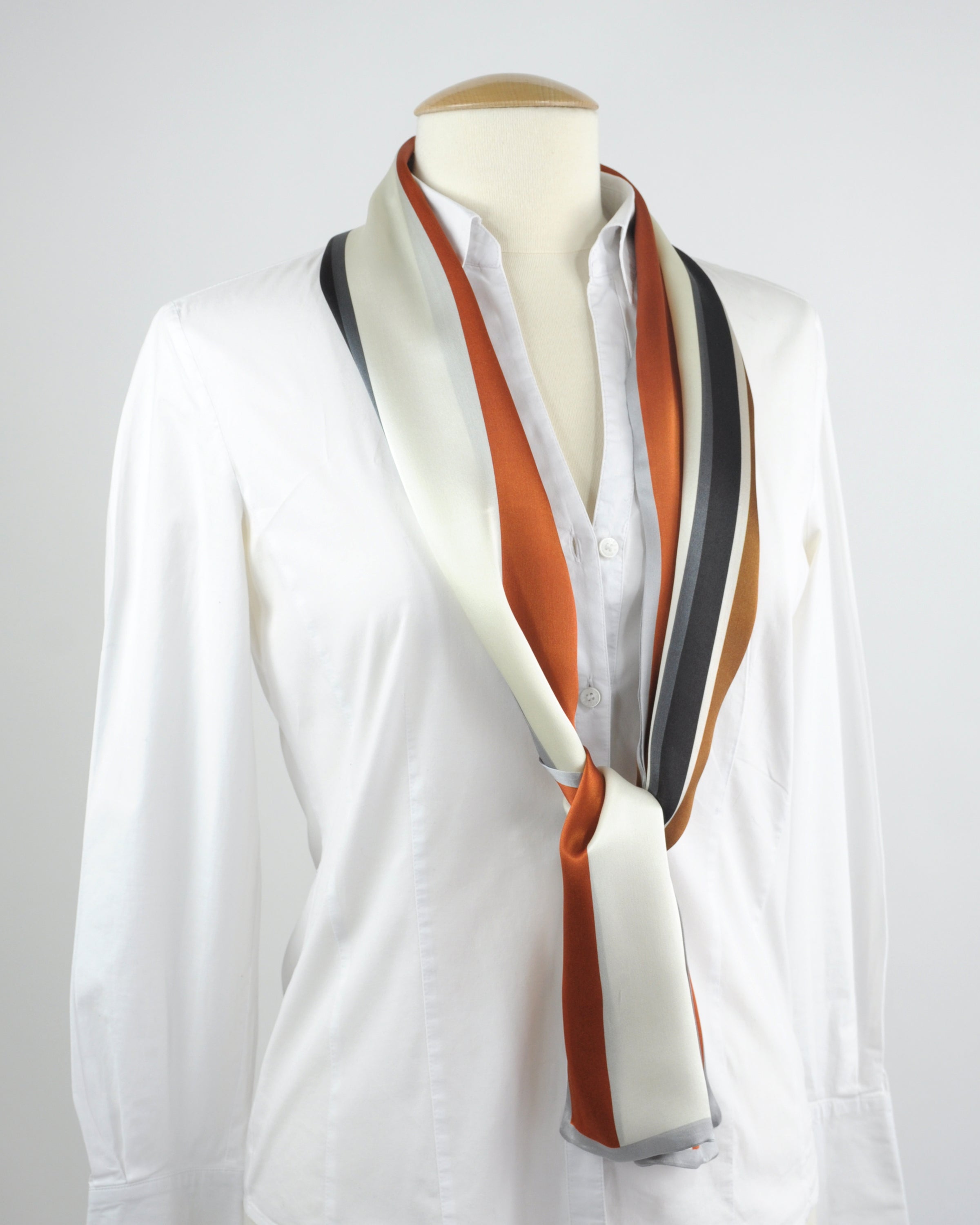 schmaler Seidenschal caramel, beige, weiss, schwarz