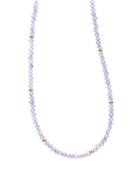 Chaîne cristal lilas avec perles dorées 18 carats
